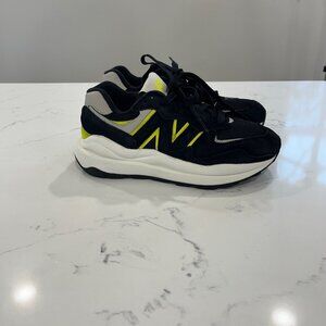 New Balance Wmns 57/40 'Black Oyster Pink' - W5740HL1 Size 6